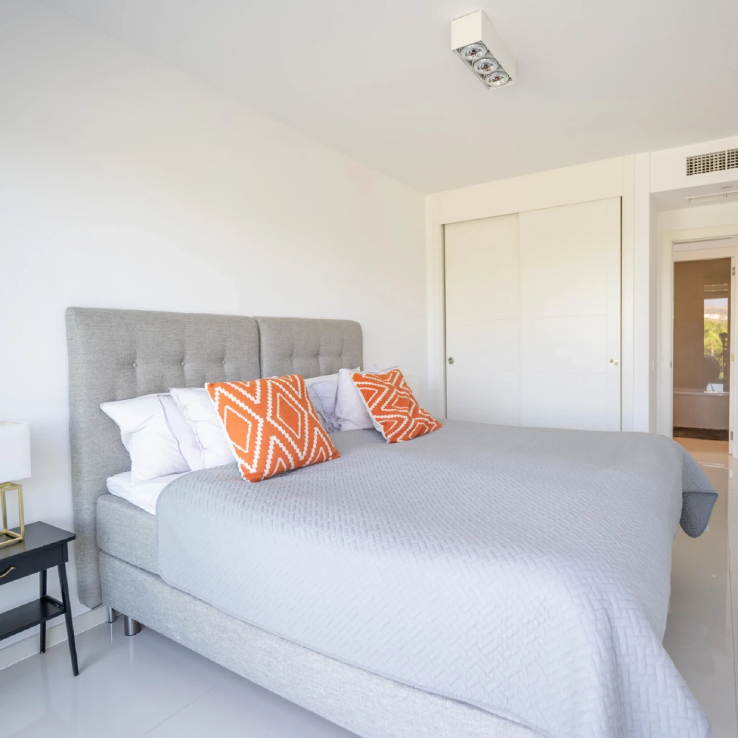 Click to open gallery