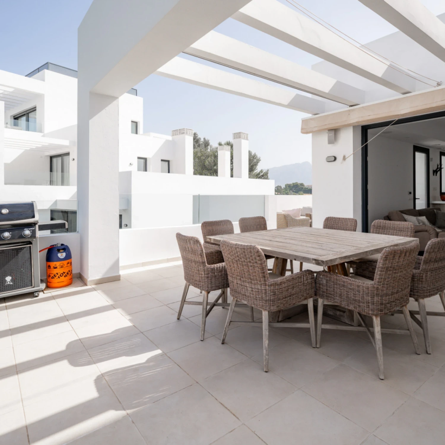 Click to open gallery