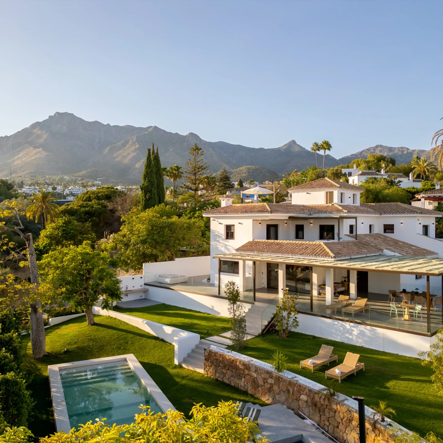 Click to open gallery