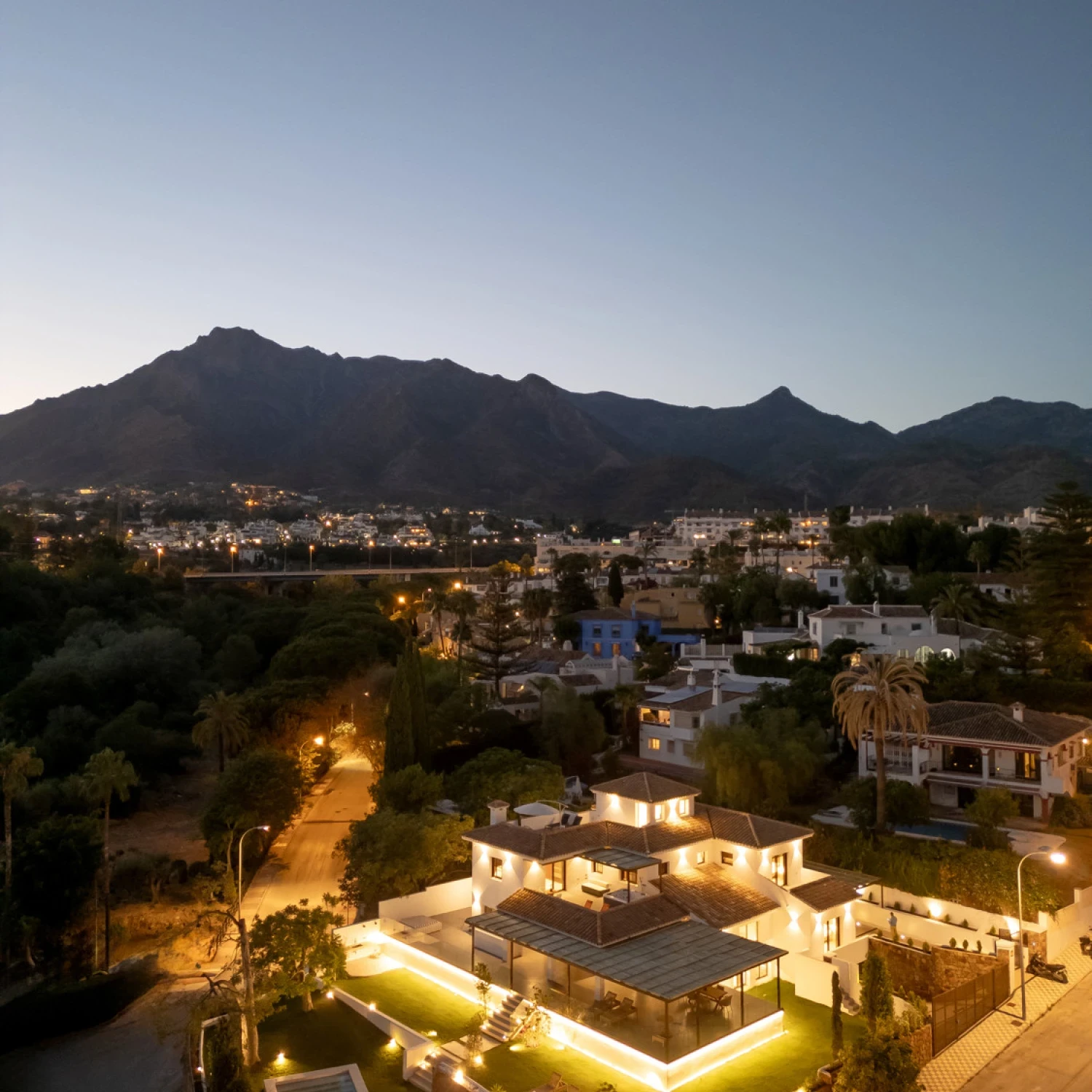 Click to open gallery