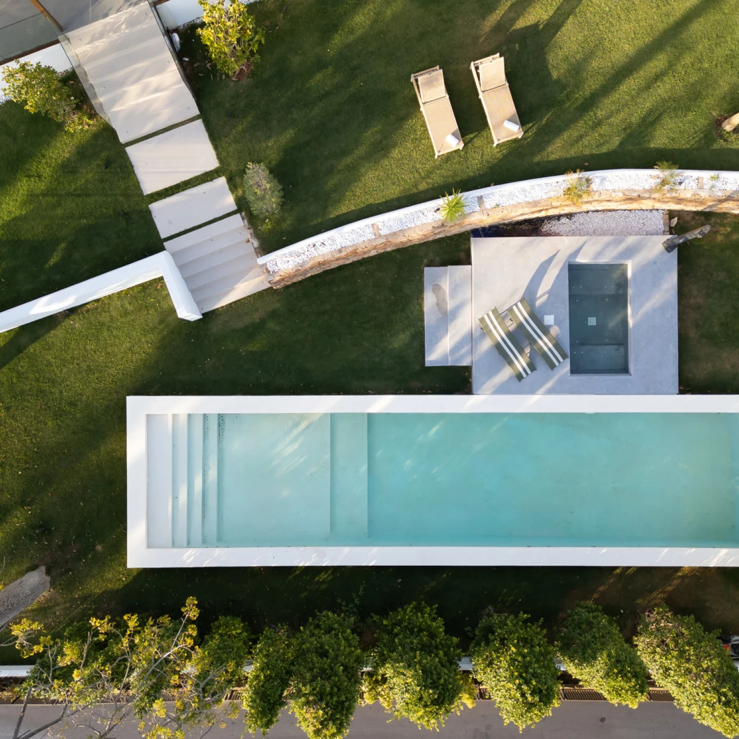 Click to open gallery