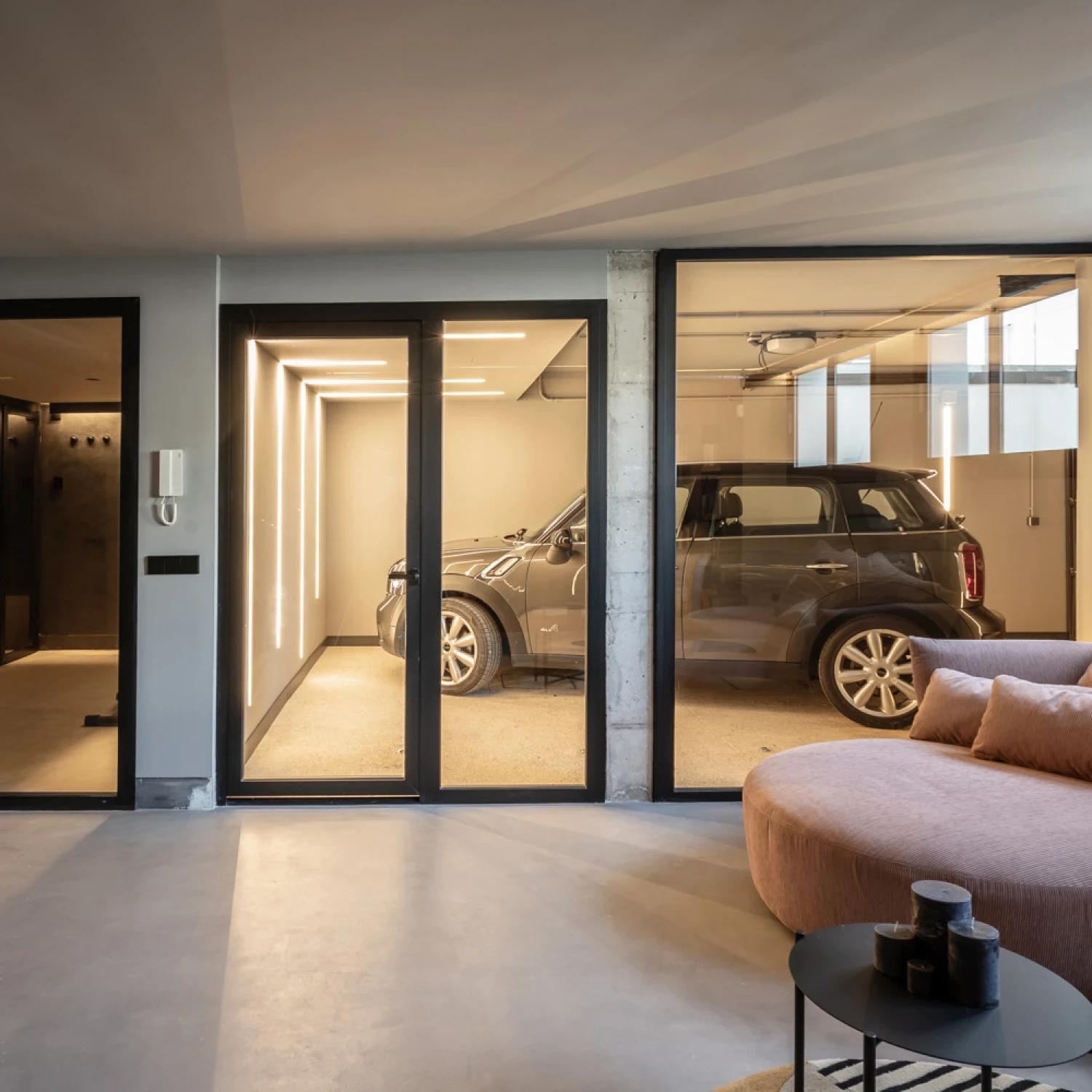 Click to open gallery