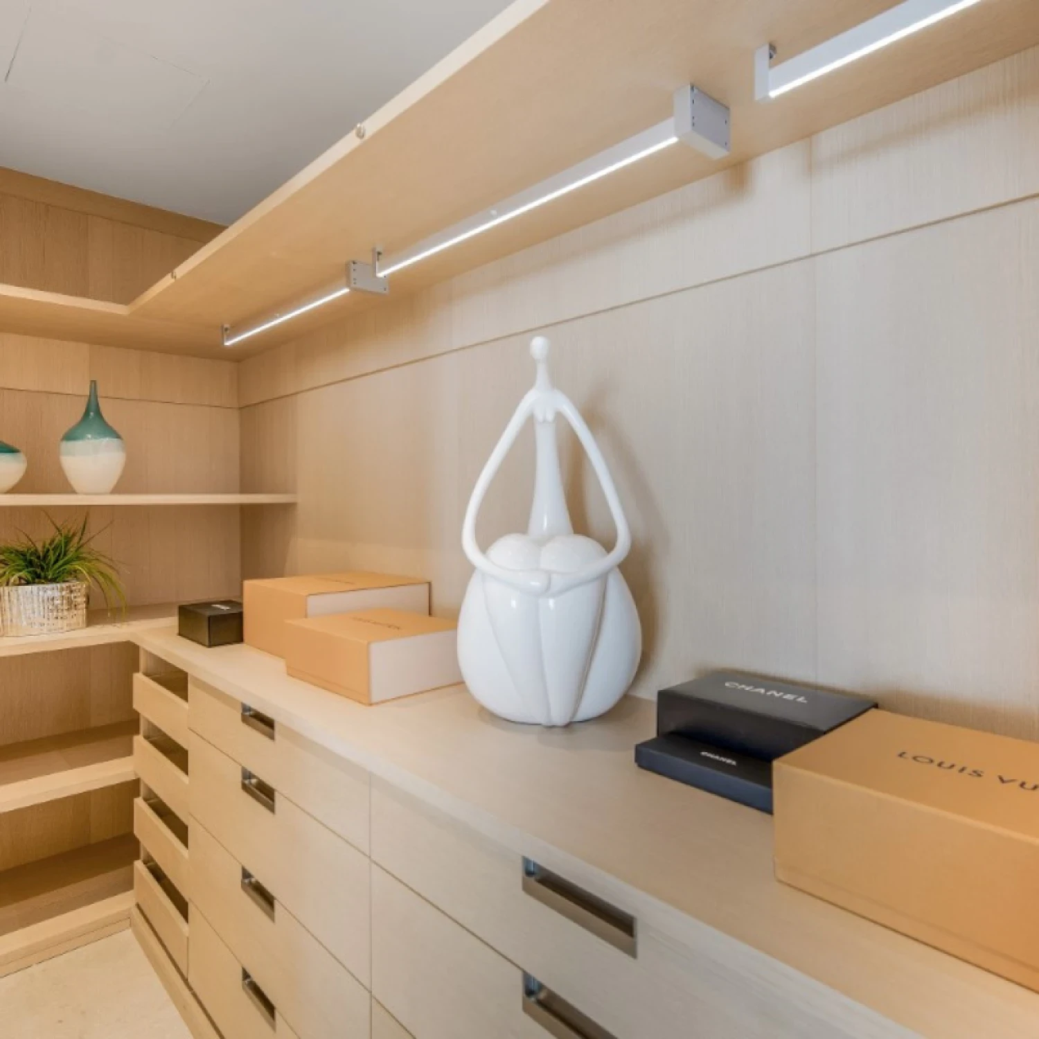 Click to open gallery