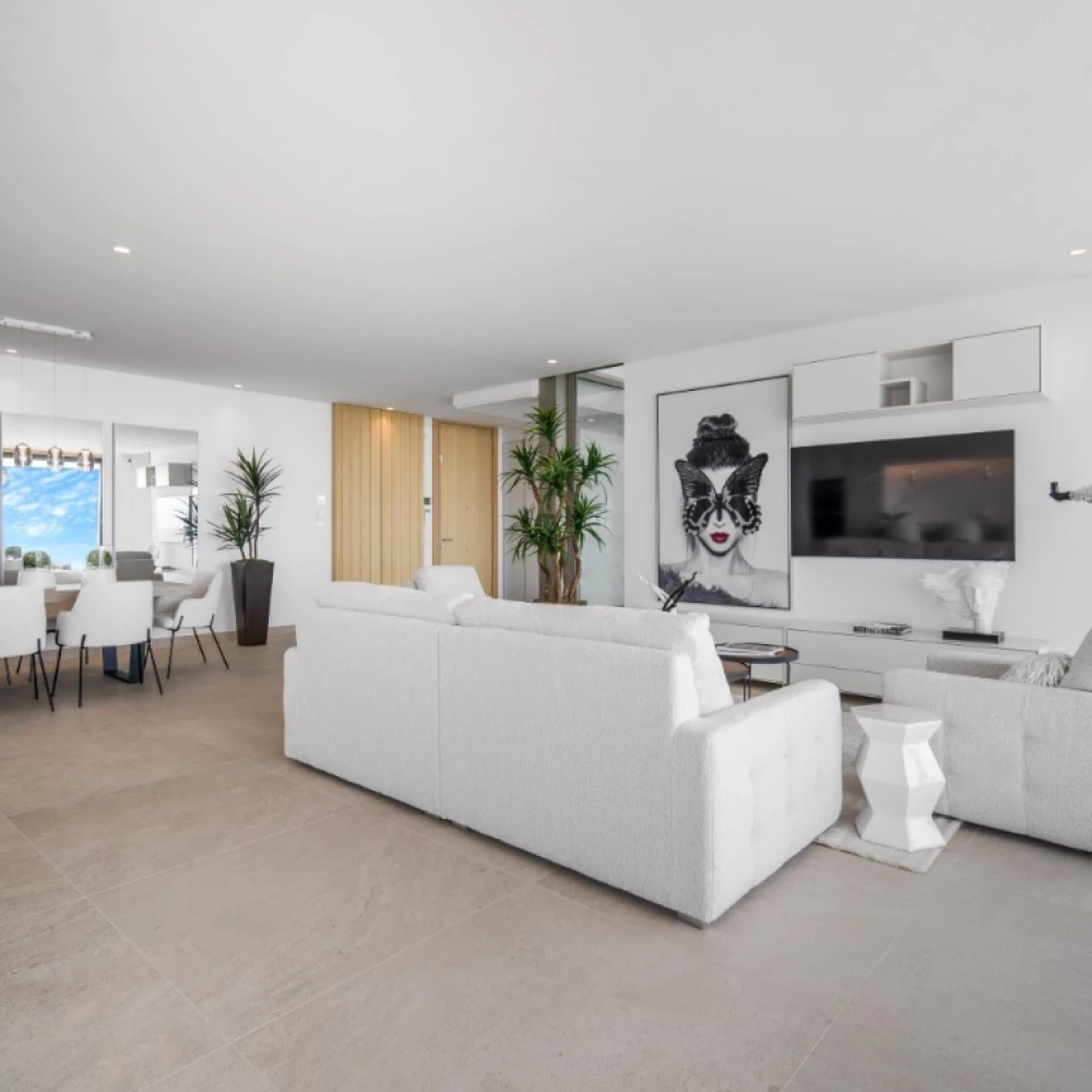 Click to open gallery