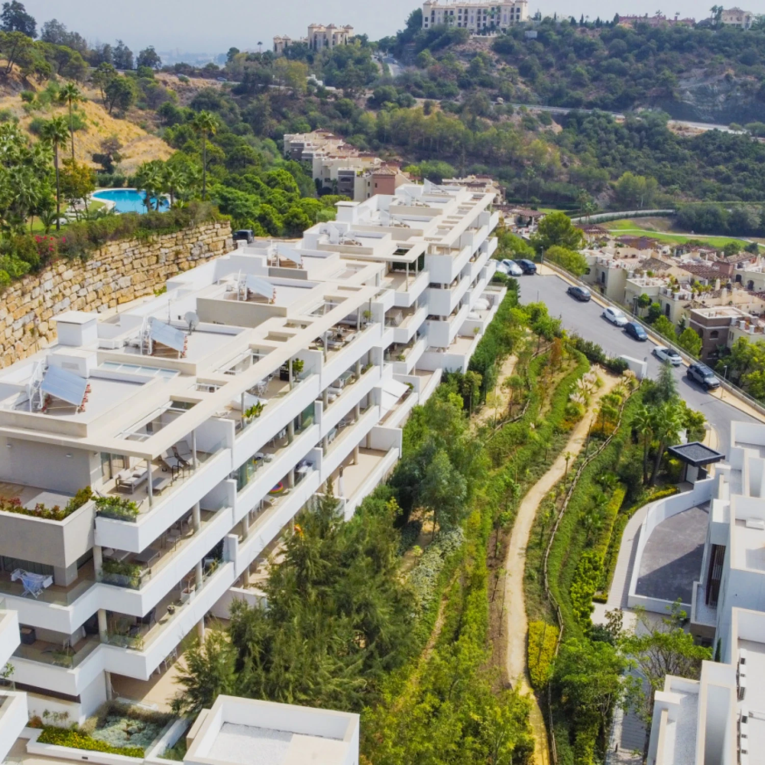 Click to open gallery