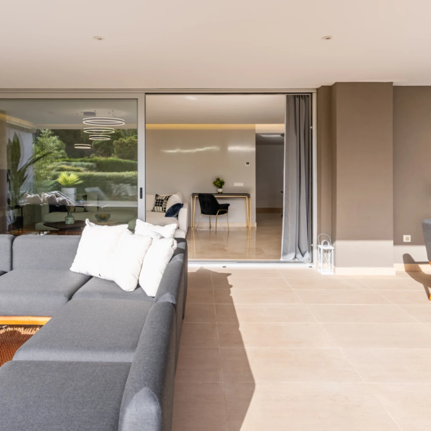 Click to open gallery