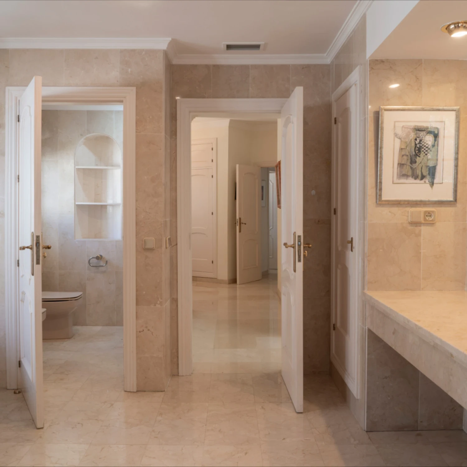 Click to open gallery