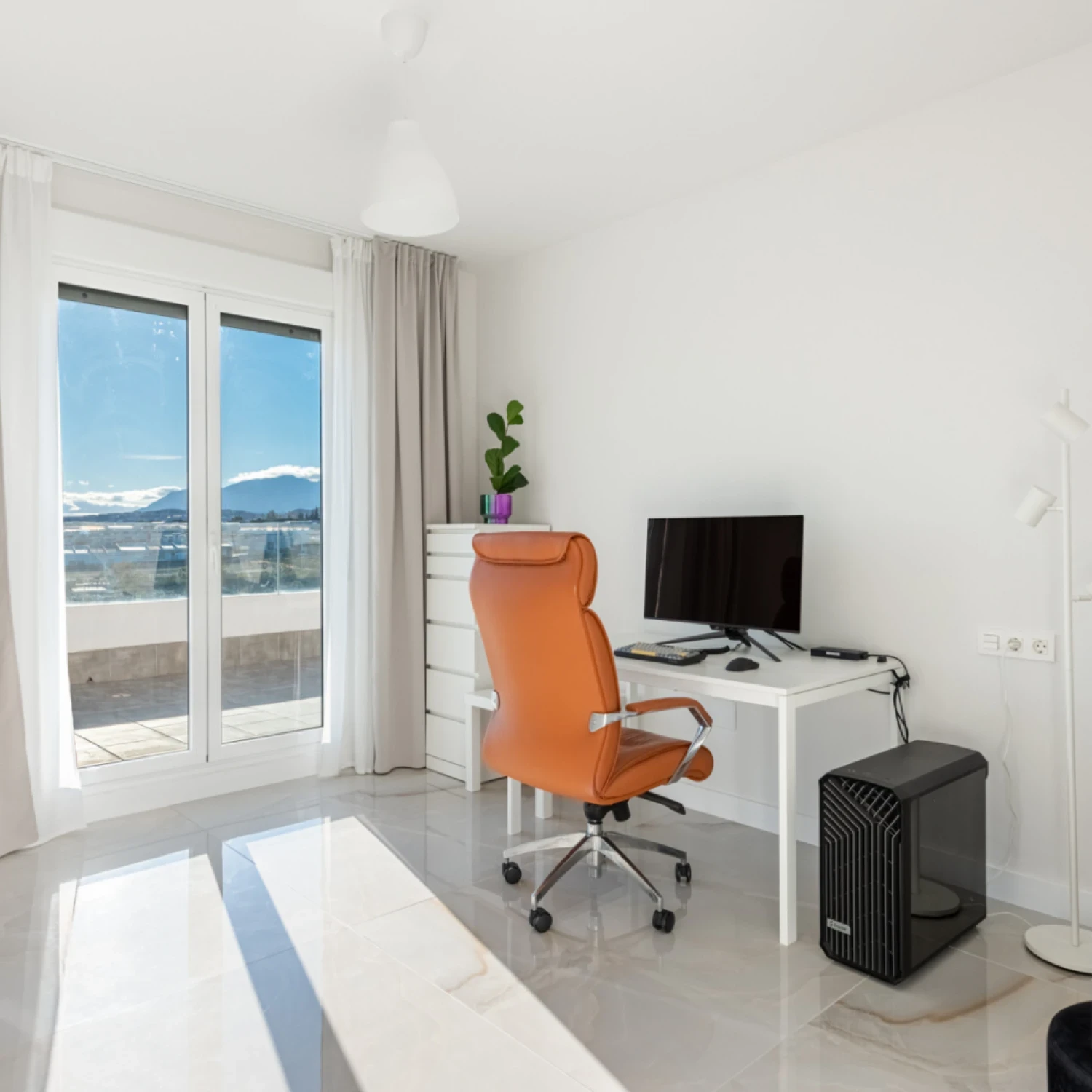 Click to open gallery