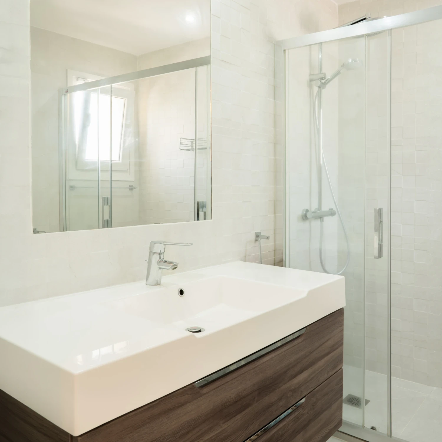 Click to open gallery