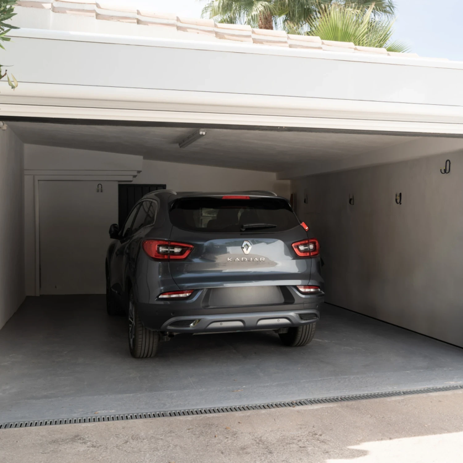 Click to open gallery