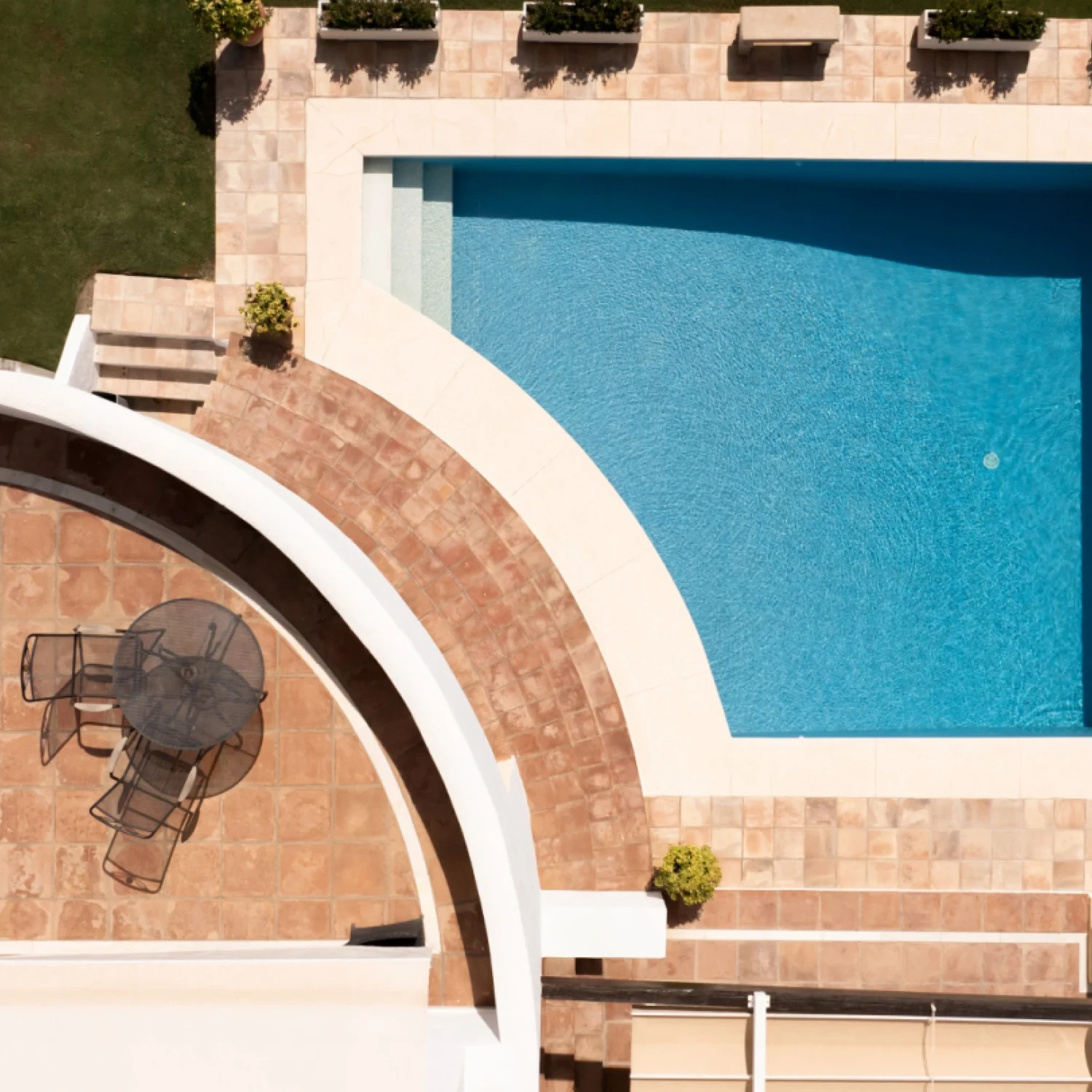 Click to open gallery