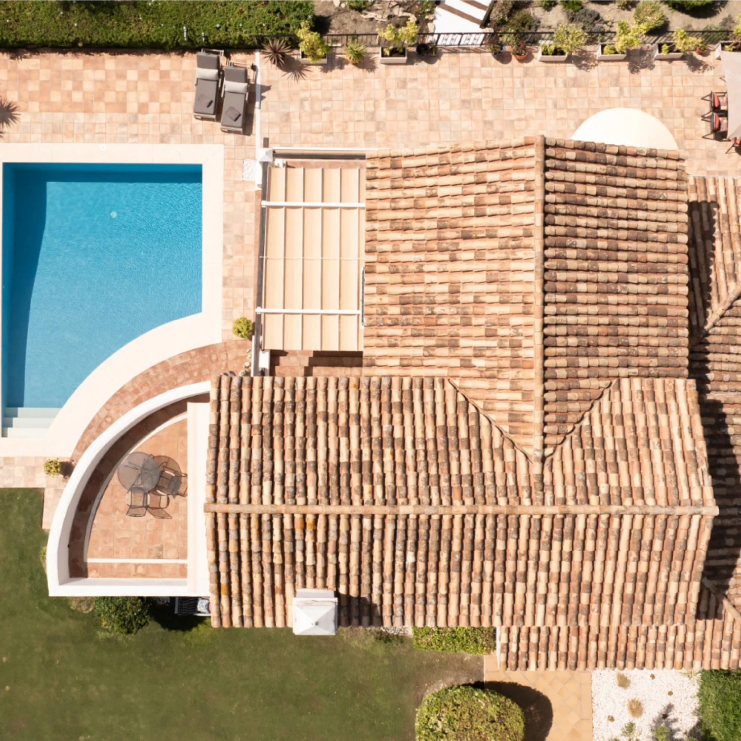 Click to open gallery