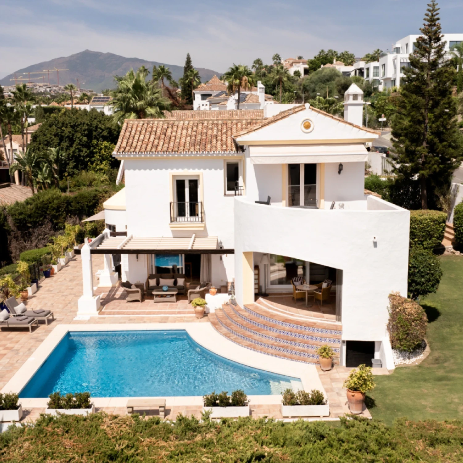 Click to open gallery