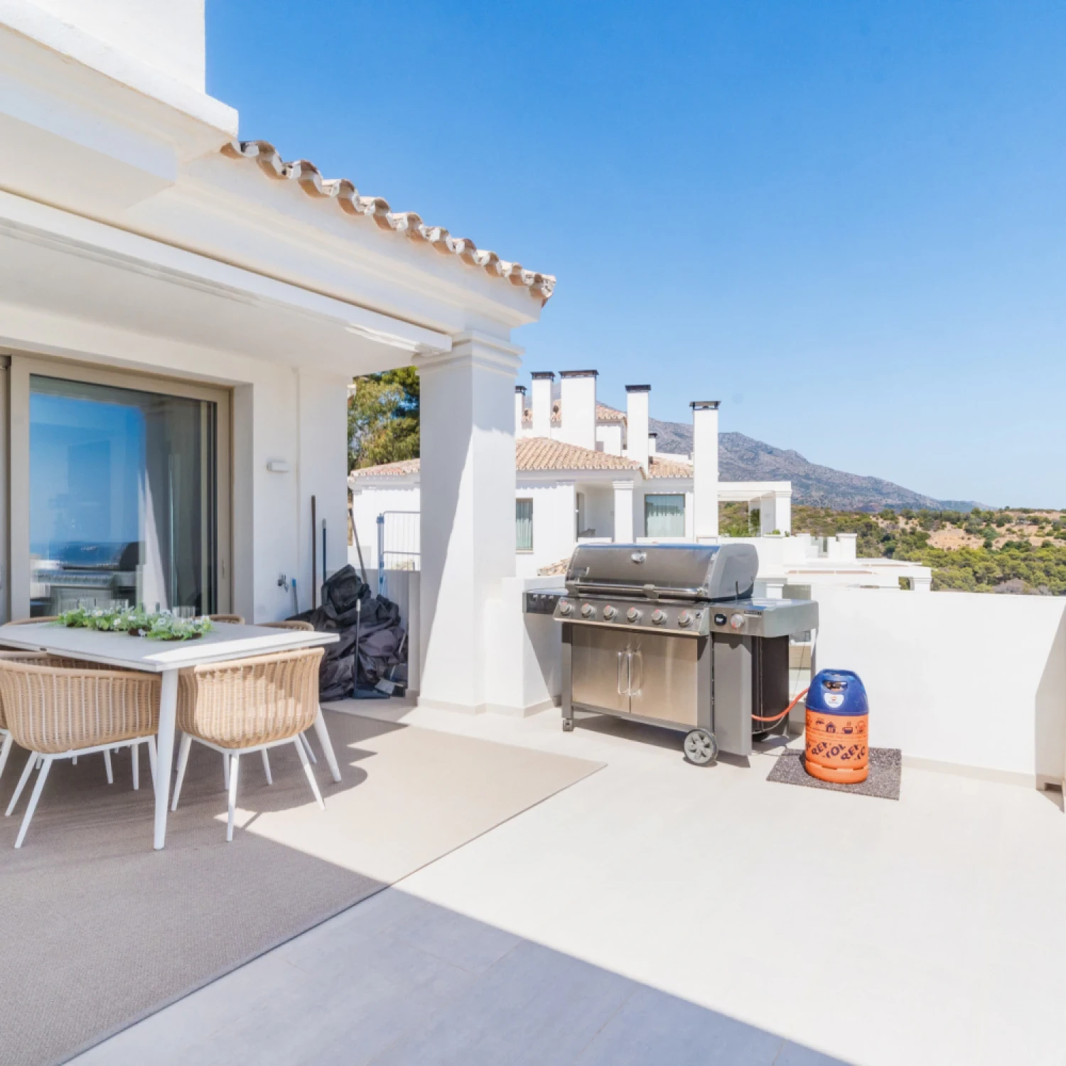 Click to open gallery