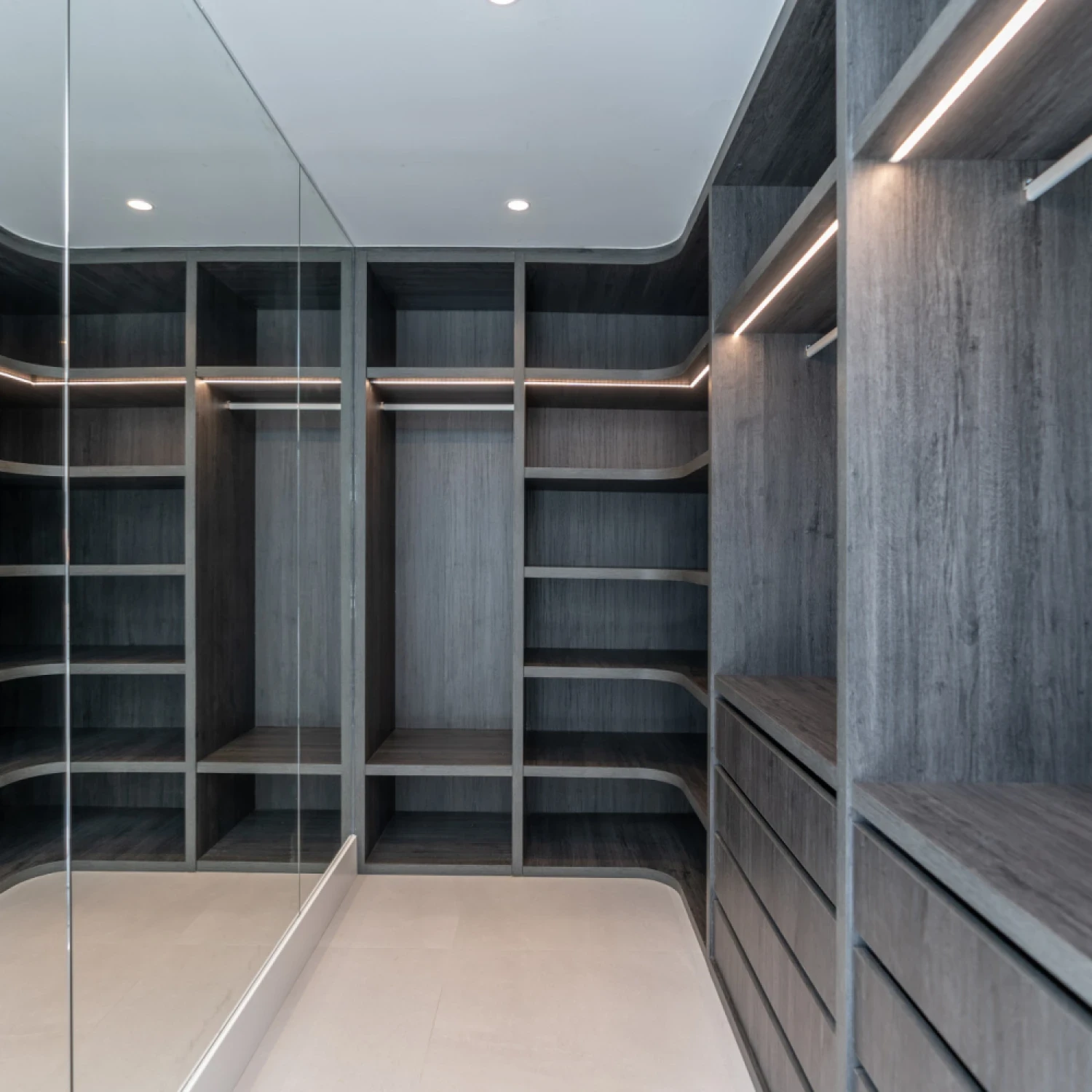 Click to open gallery