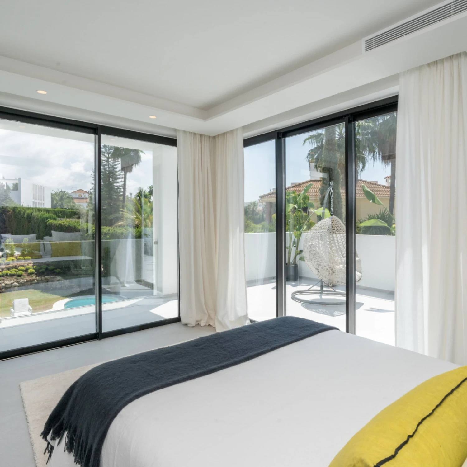 Click to open gallery