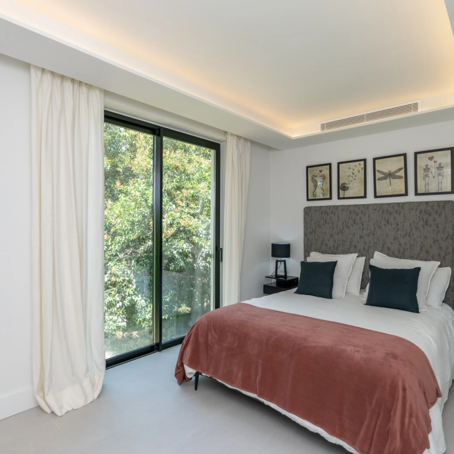 Click to open gallery