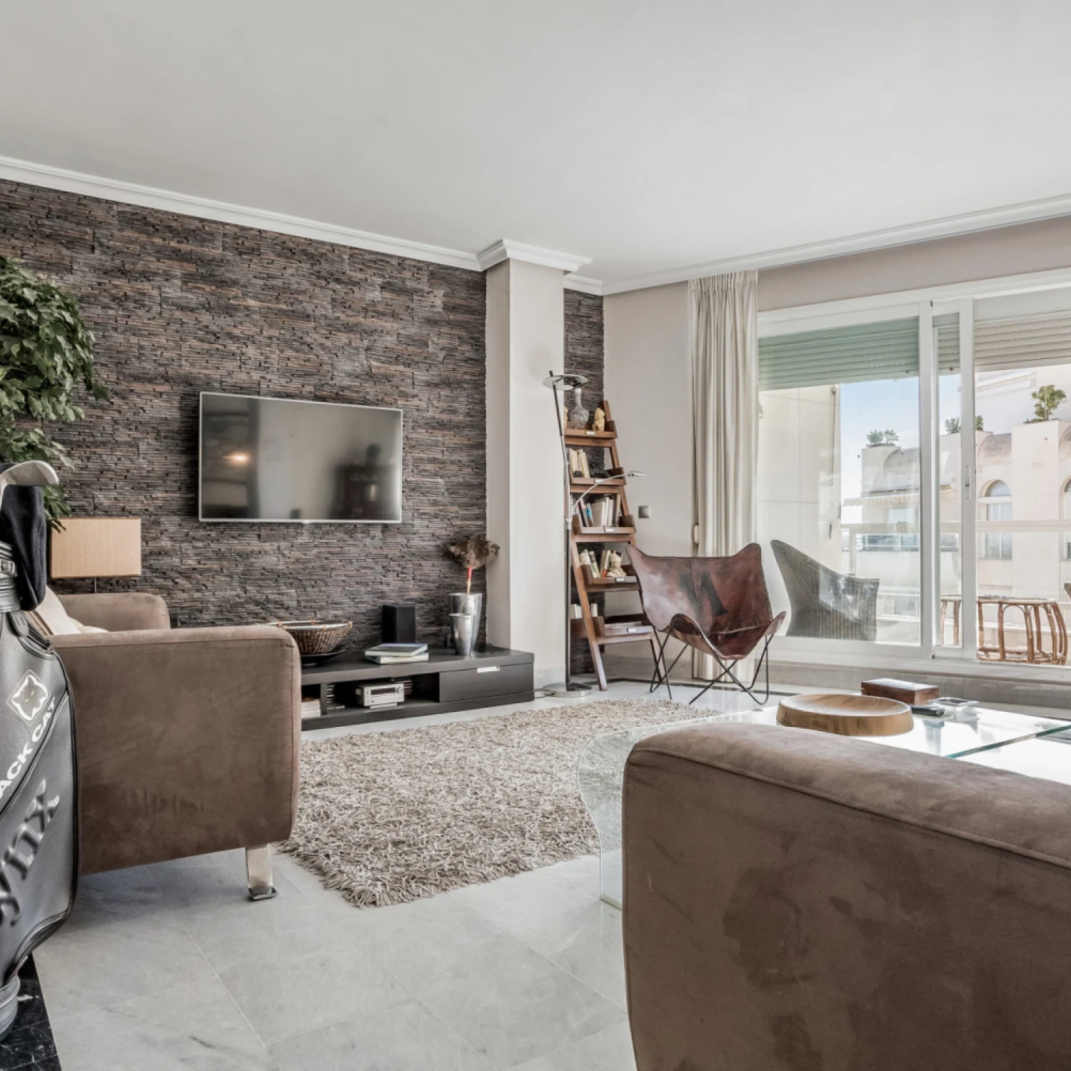 Click to open gallery