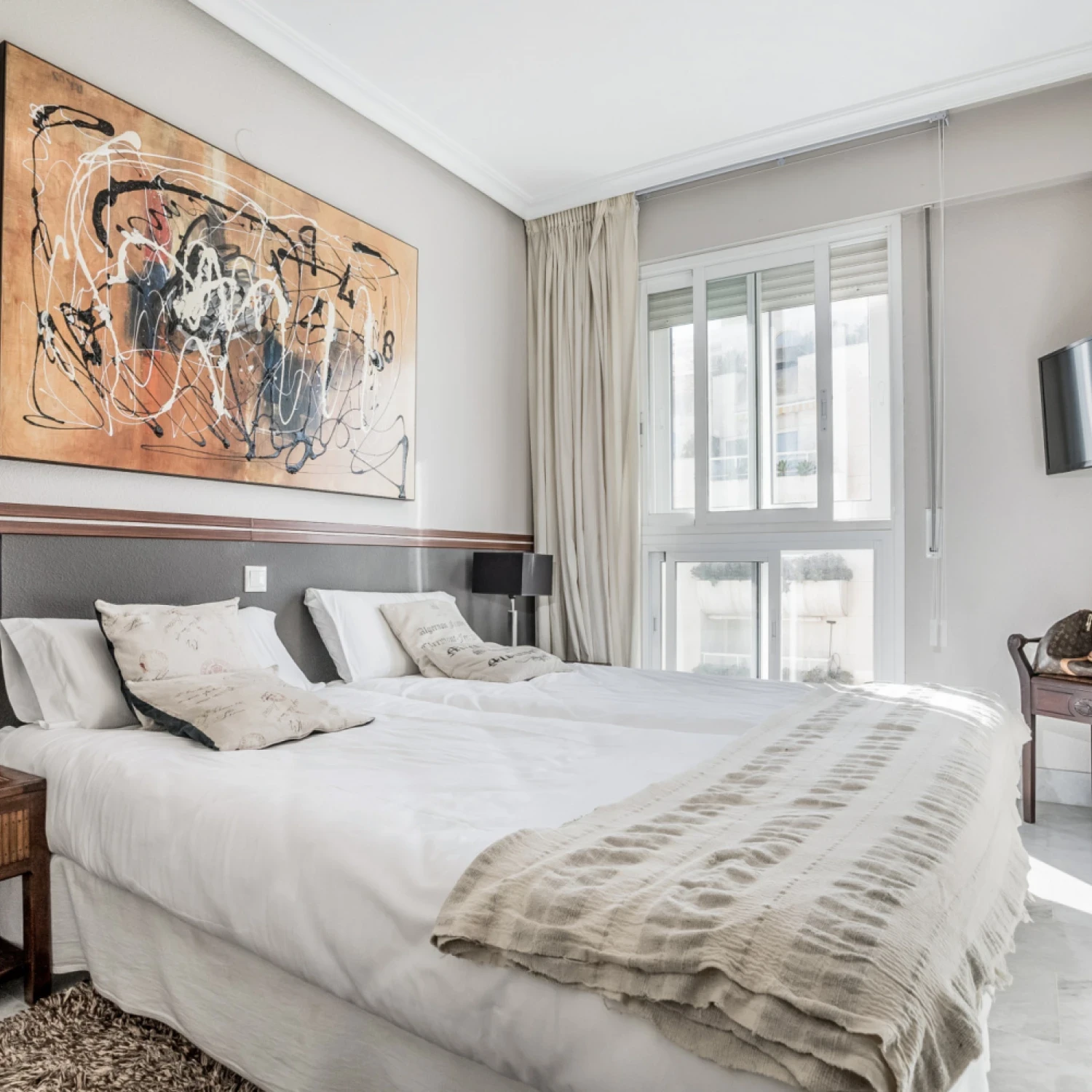 Click to open gallery