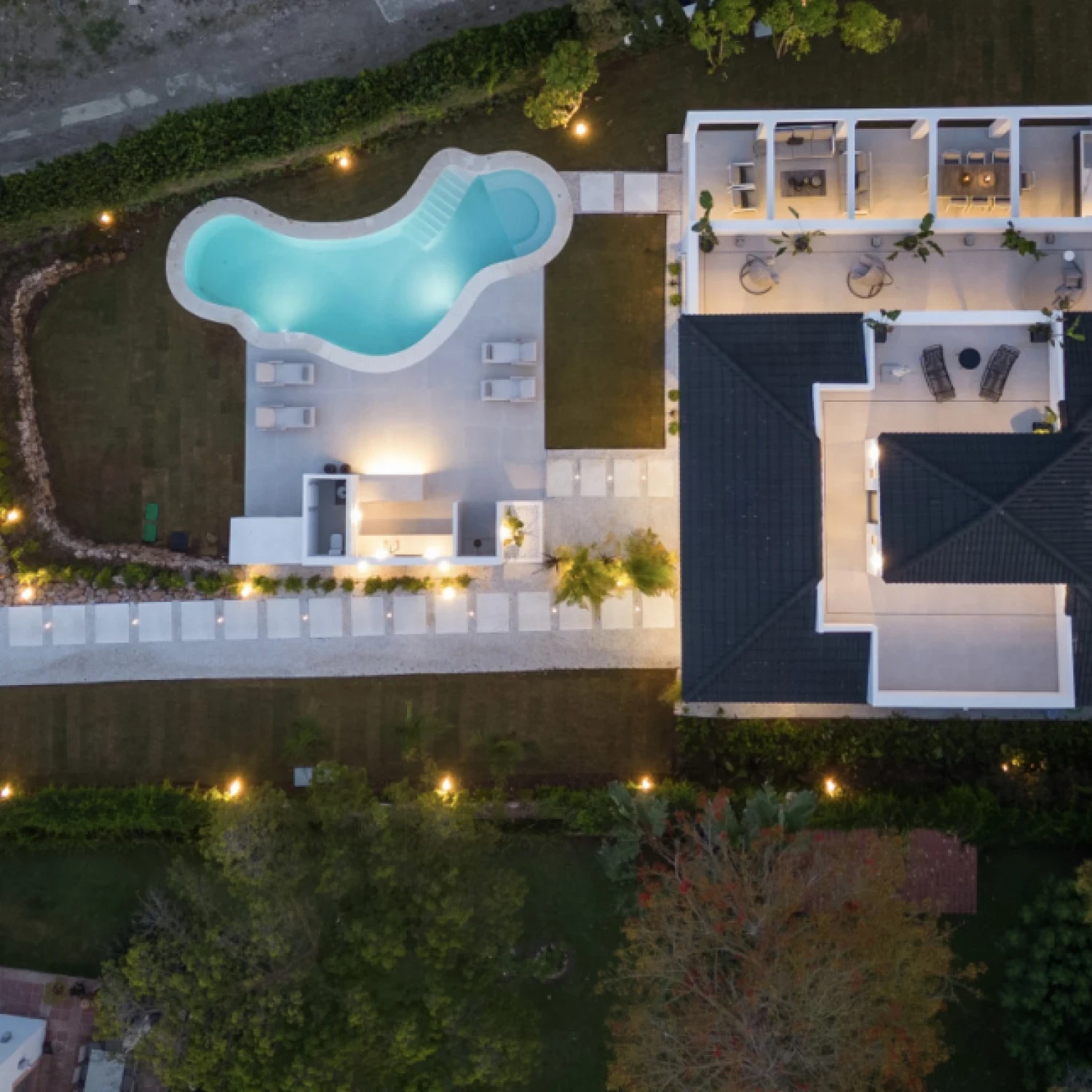 Click to open gallery