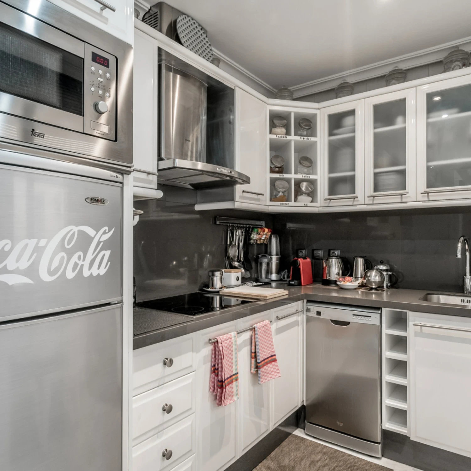 Click to open gallery