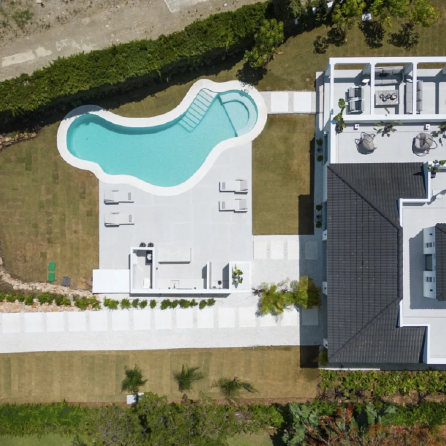 Click to open gallery