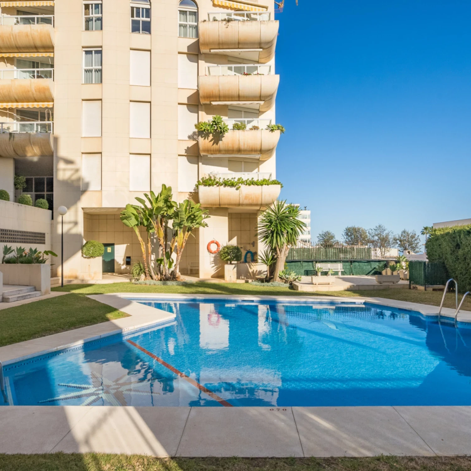 Click to open gallery