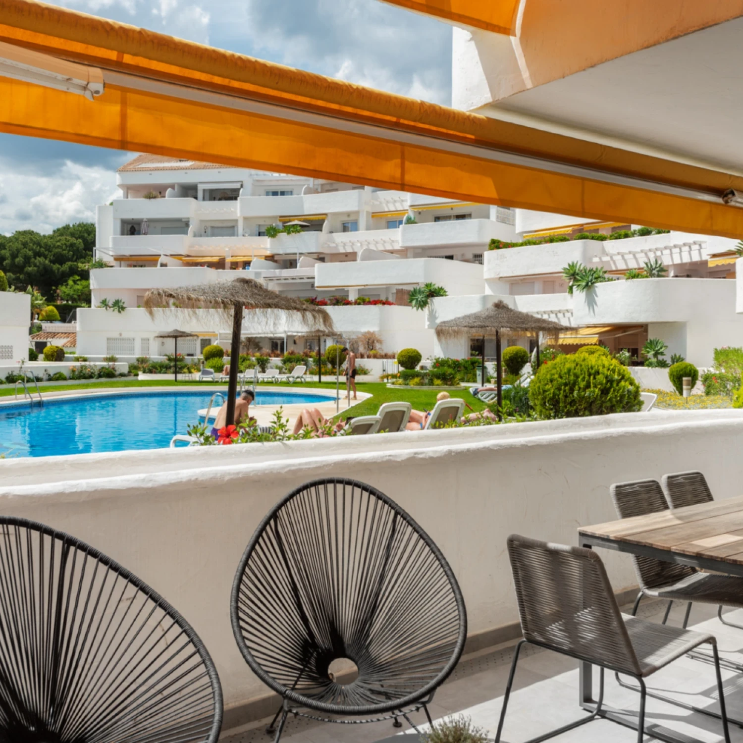 Click to open gallery