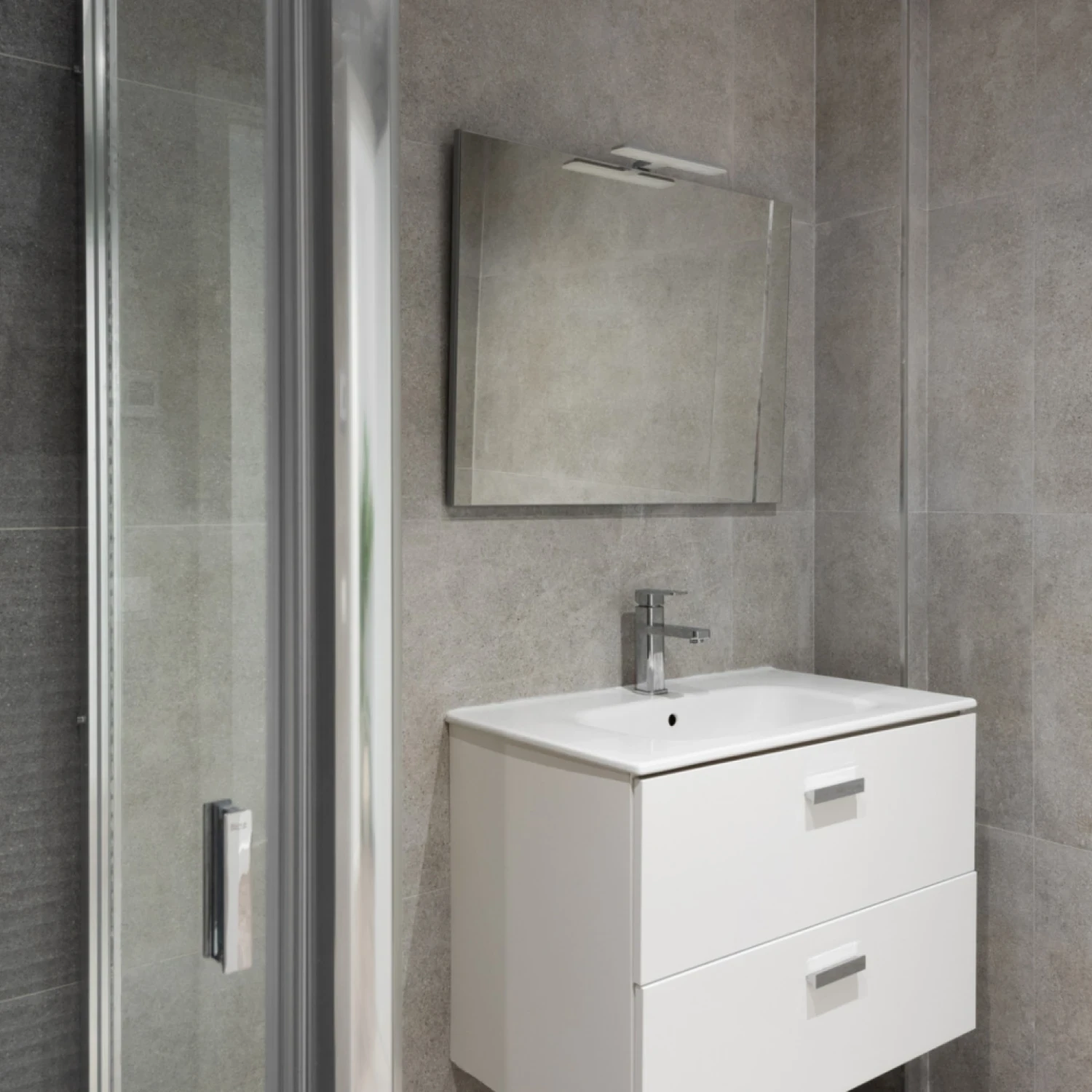 Click to open gallery