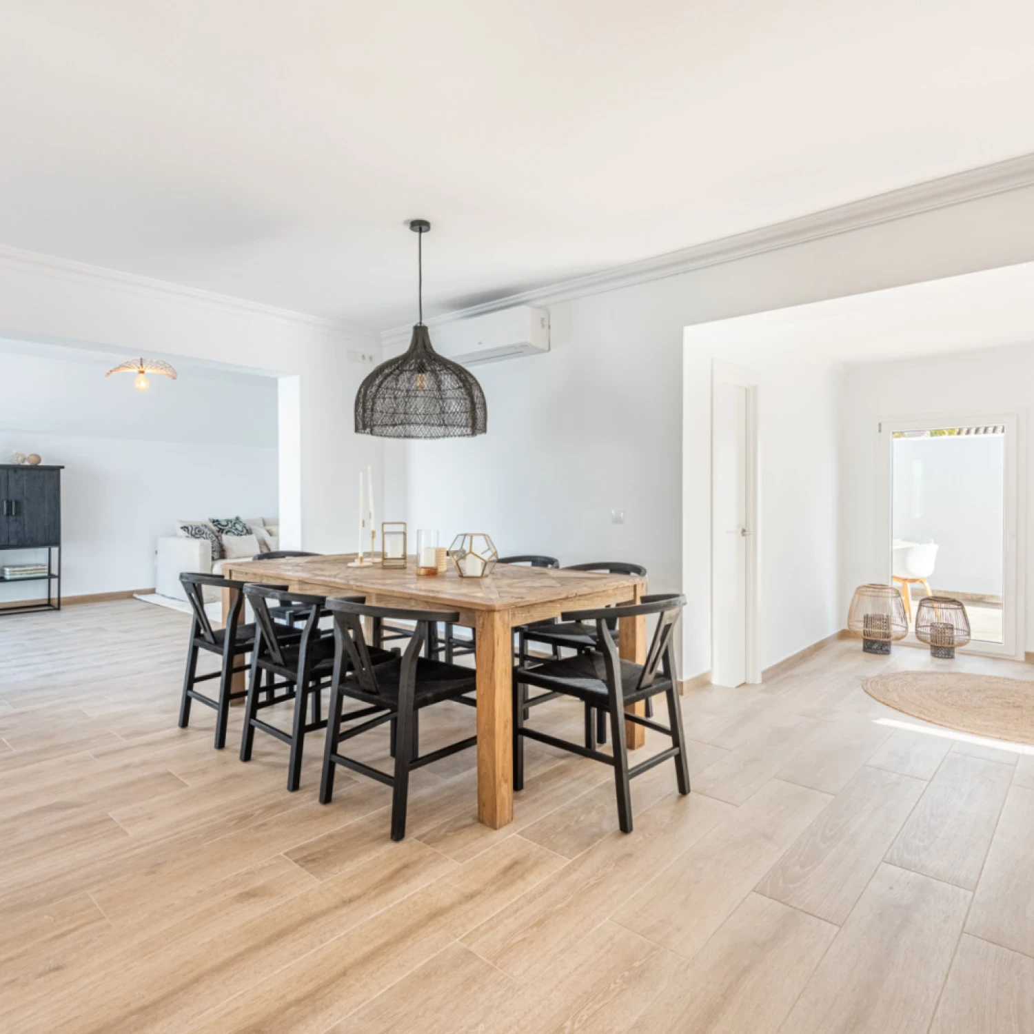 Click to open gallery