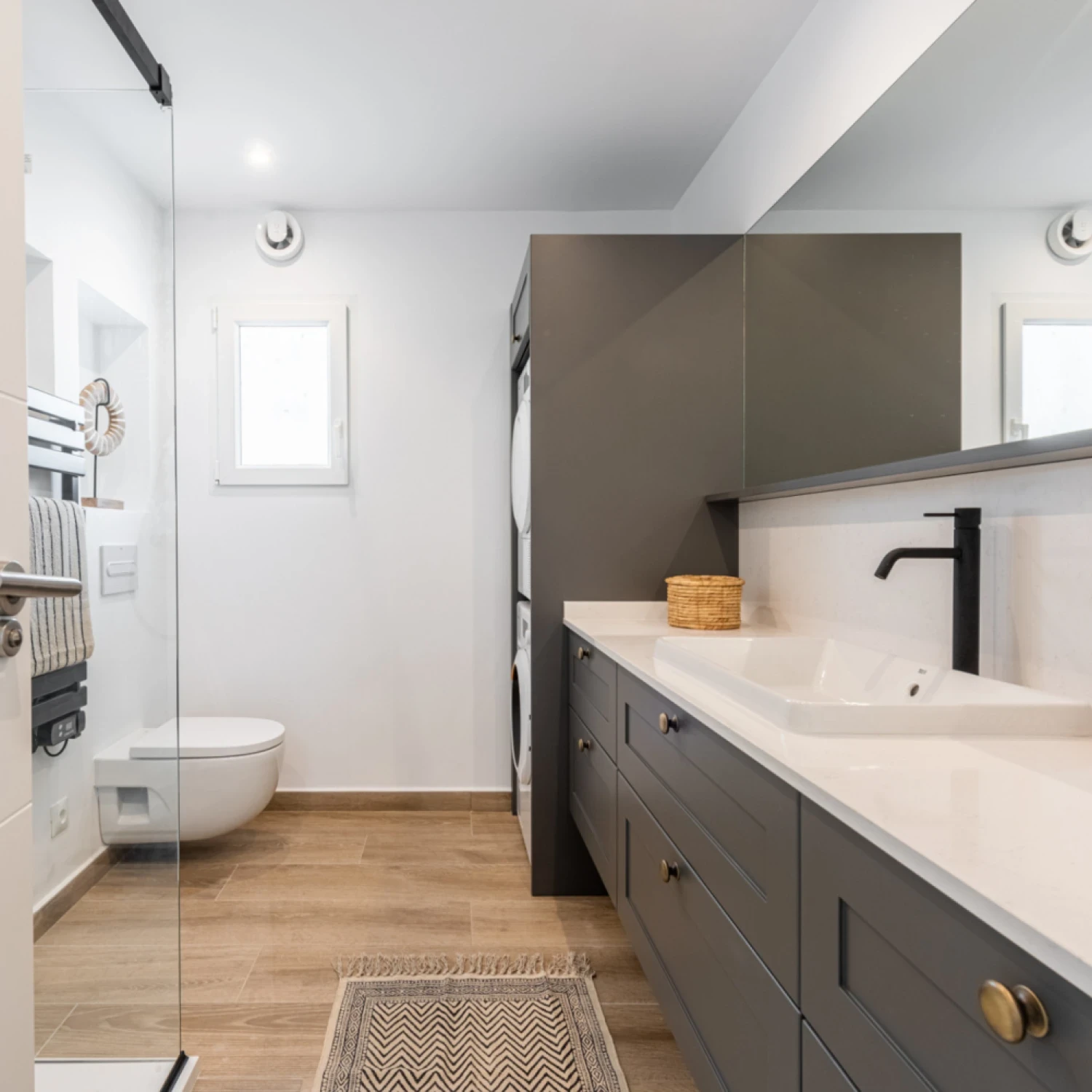 Click to open gallery