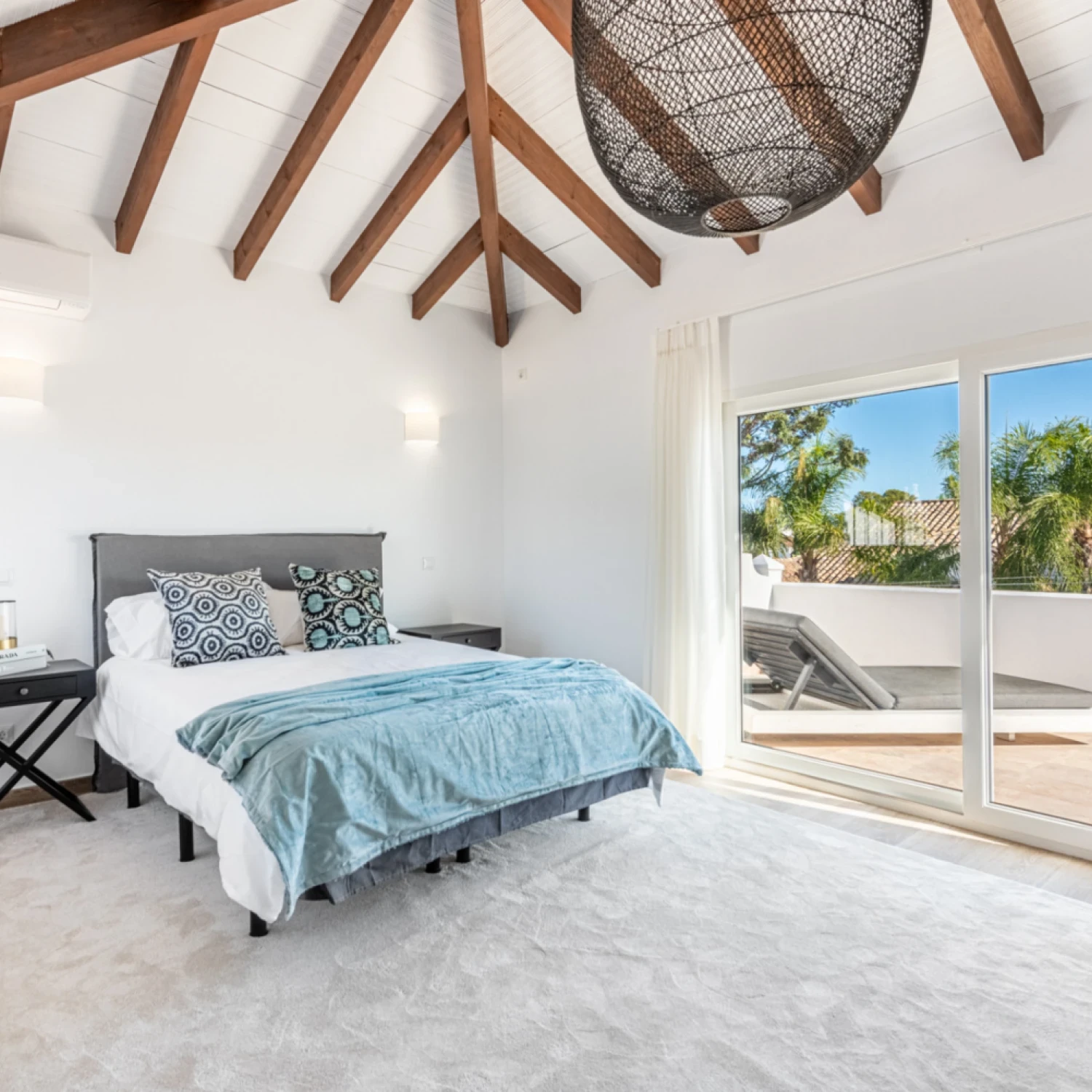 Click to open gallery