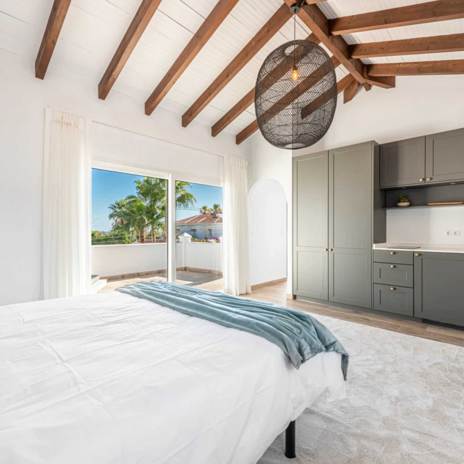 Click to open gallery