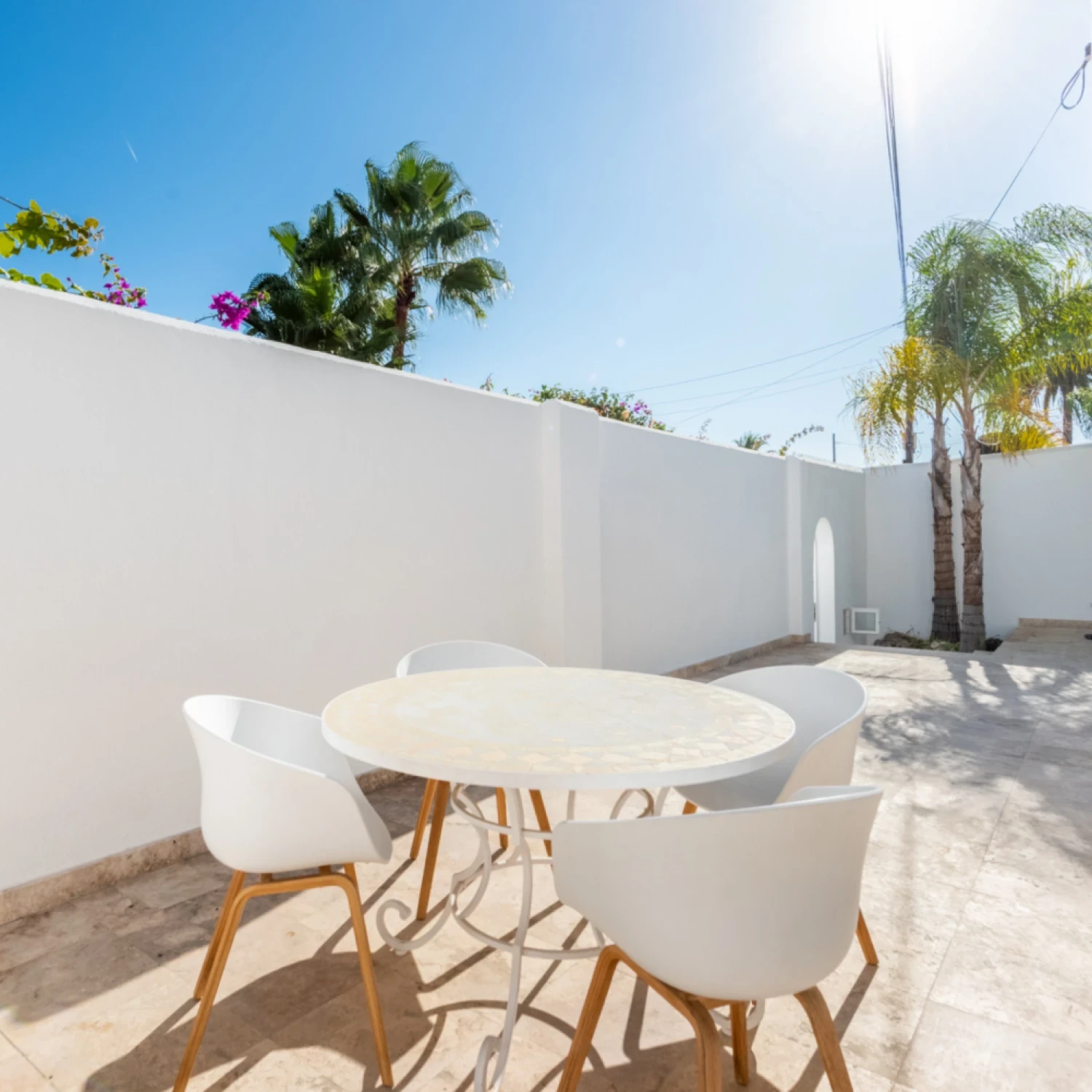 Click to open gallery