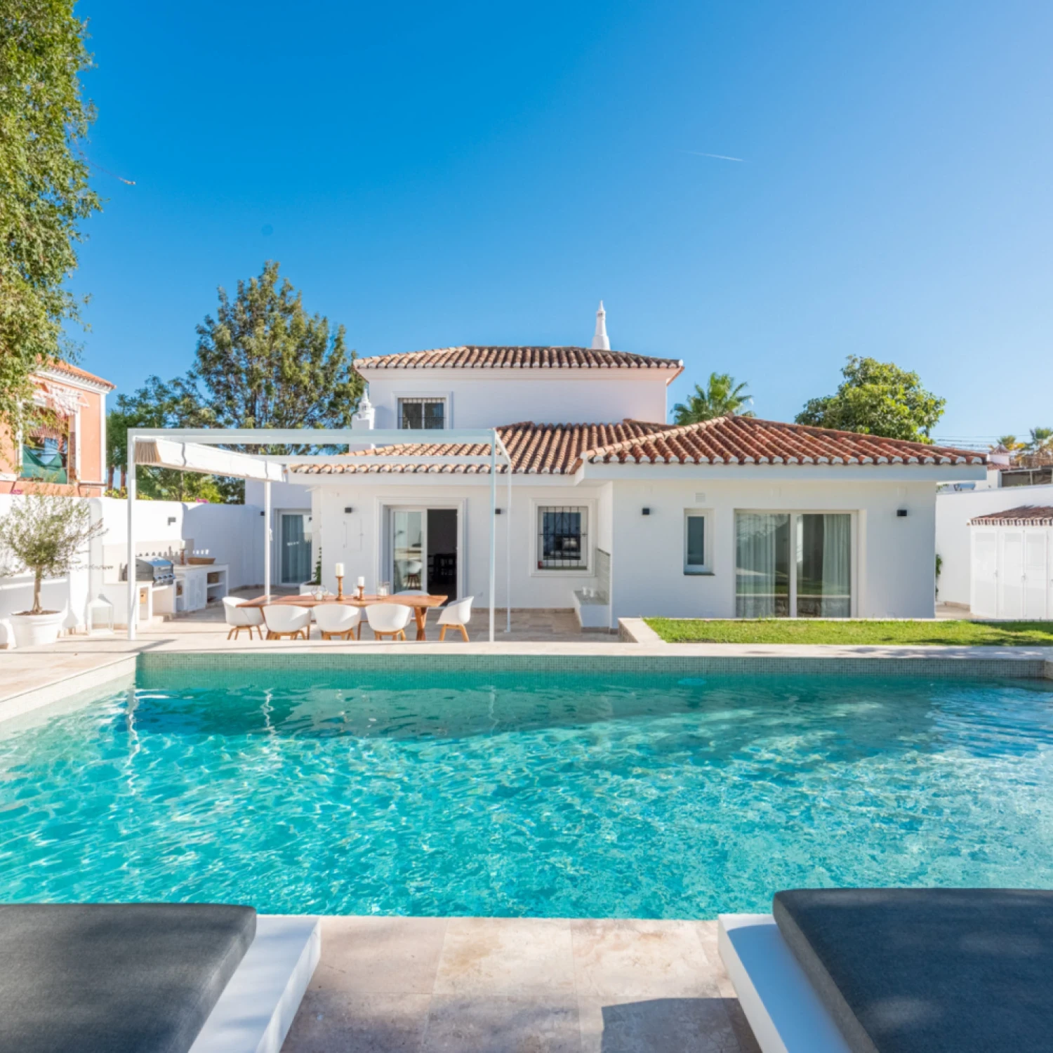 Click to open gallery