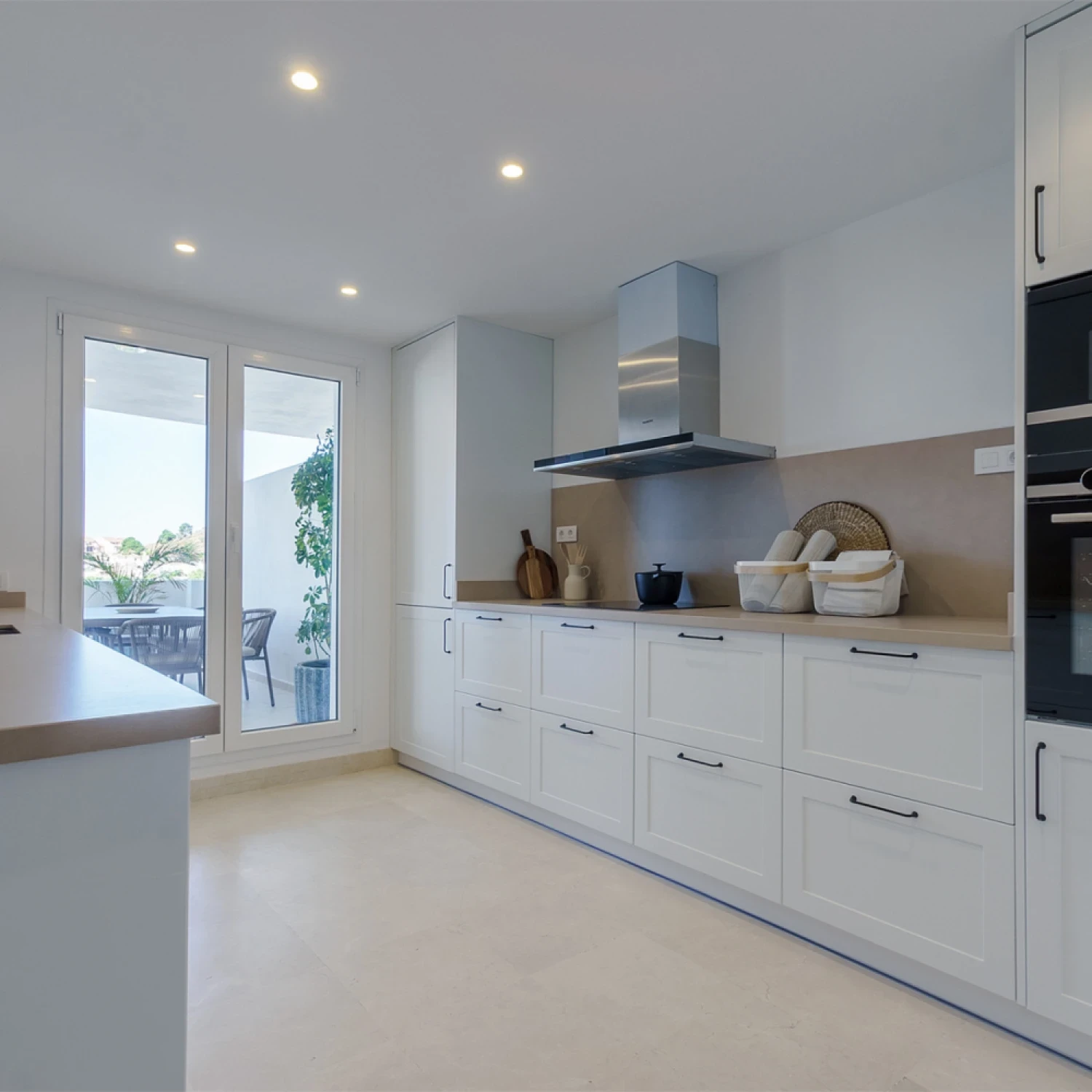 Click to open gallery