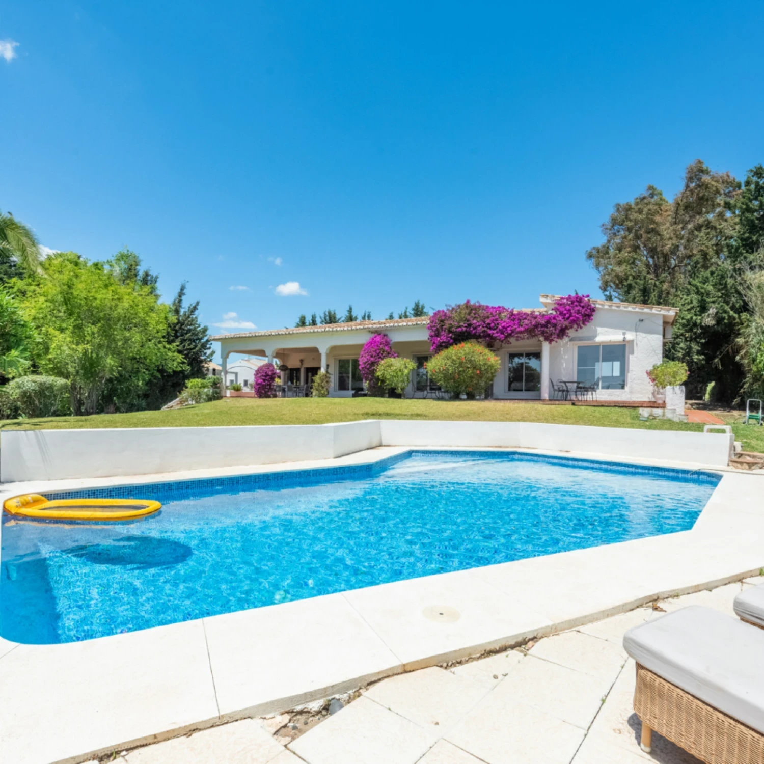 Click to open gallery