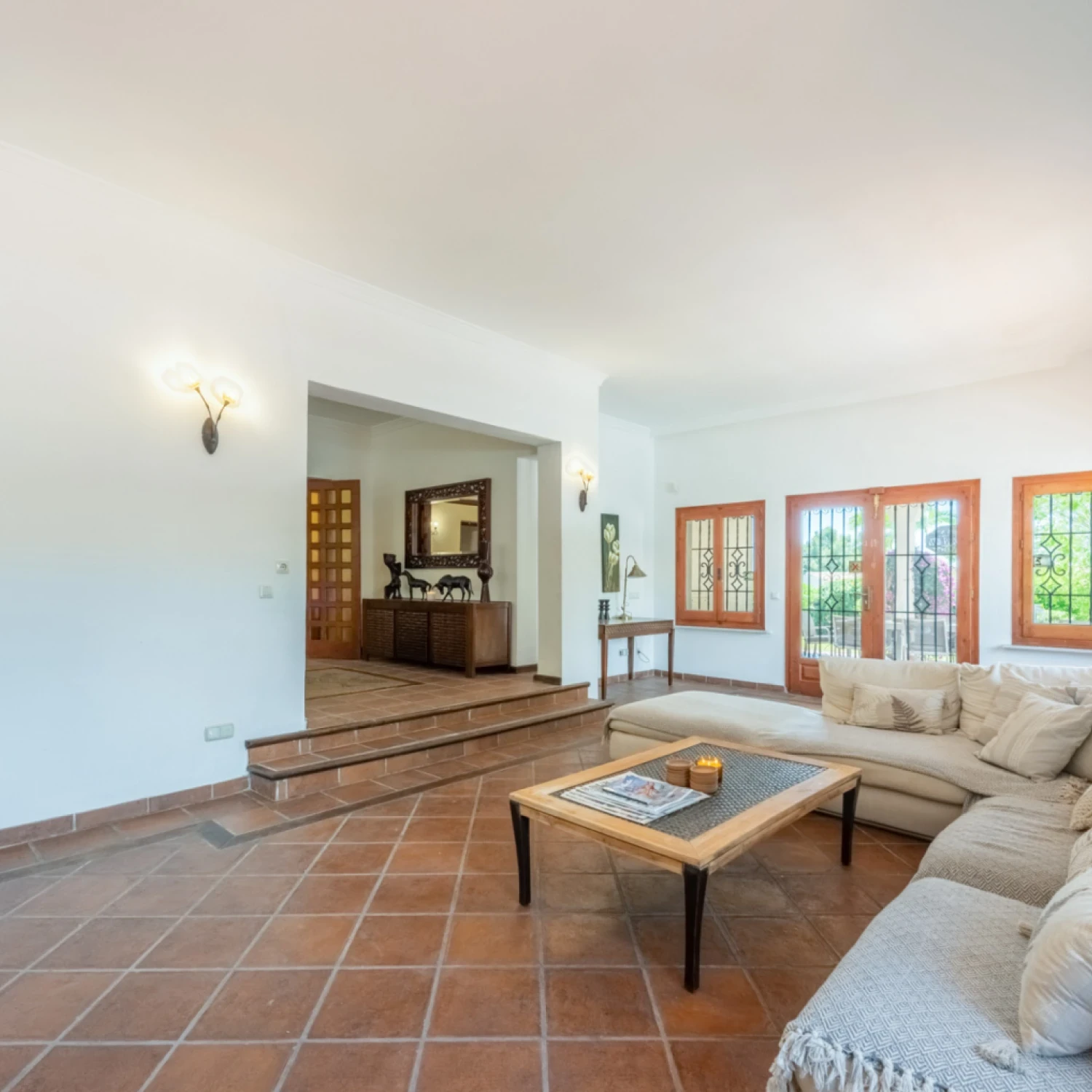 Click to open gallery