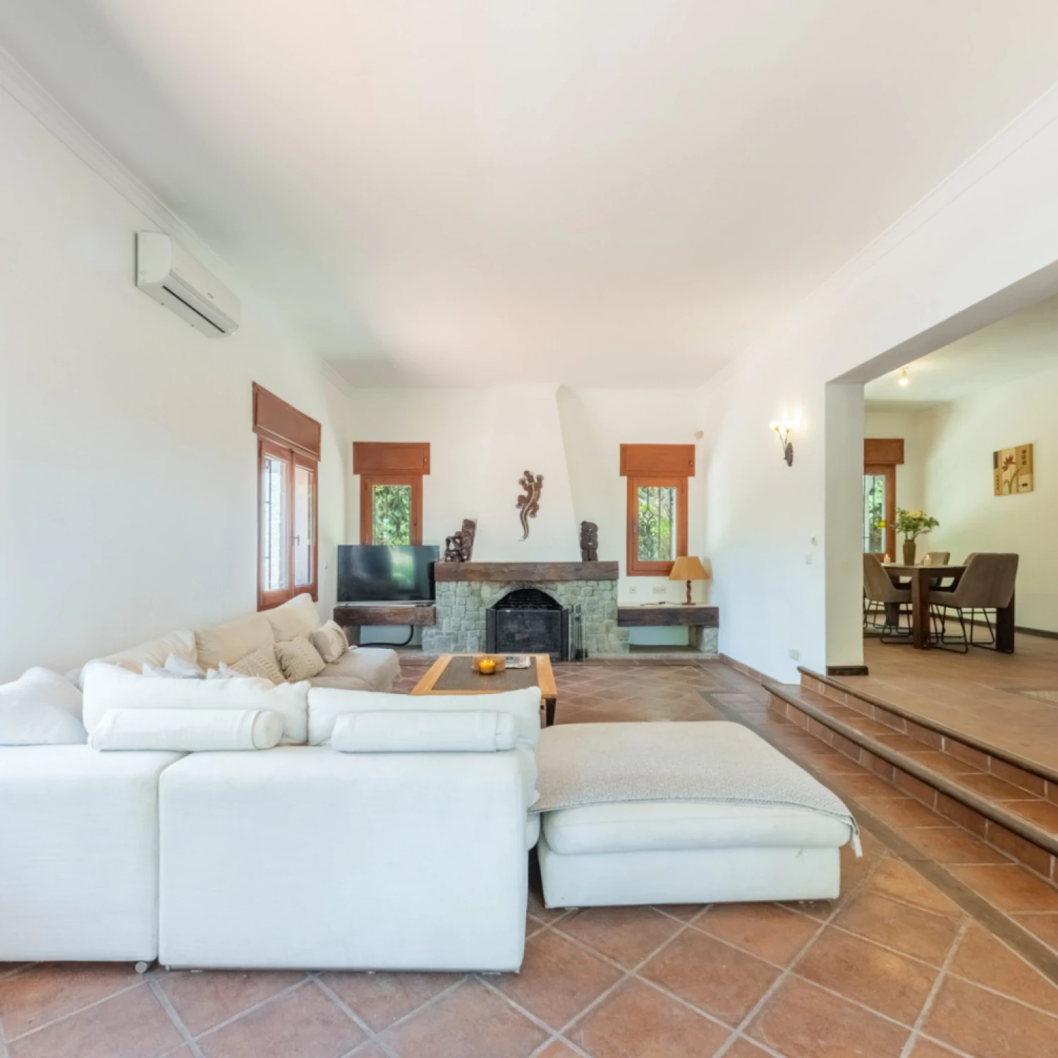 Click to open gallery