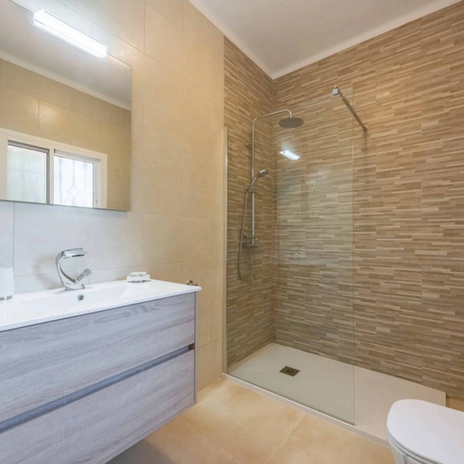 Click to open gallery