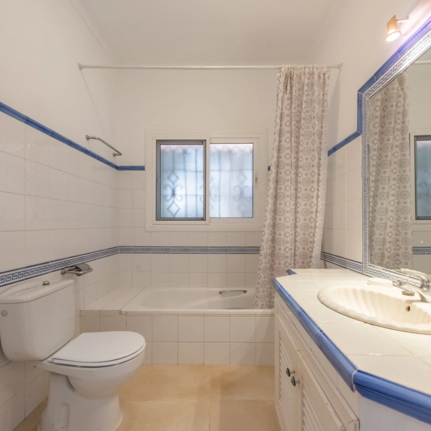 Click to open gallery