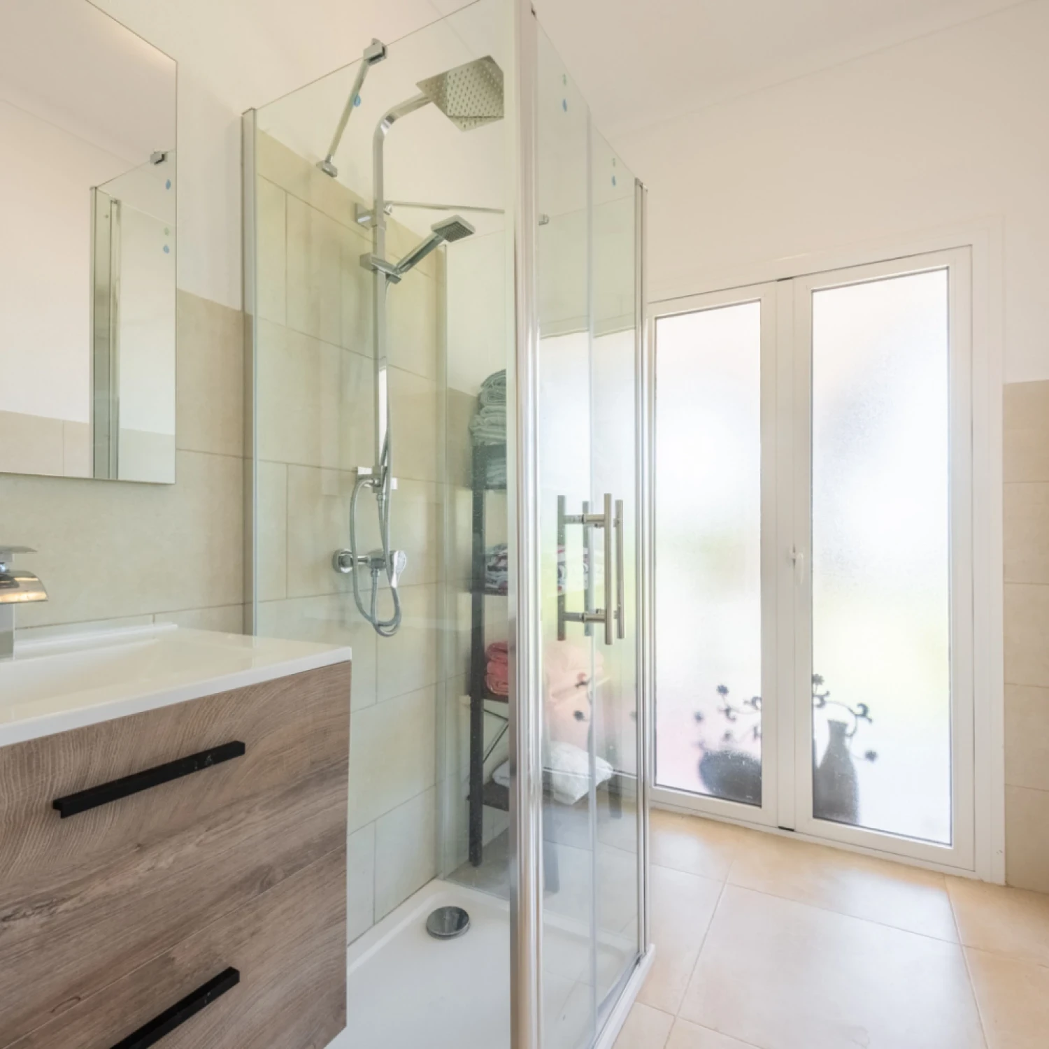 Click to open gallery